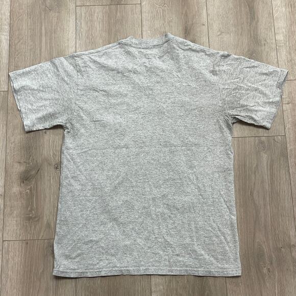 2002 Tampa Bay Buccaneers NFC Champions Helmet Logo Tee T Shirt Size Medium M B4 - Picture 4 of 4